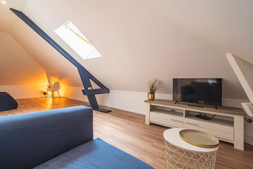 L'Azur Dore, Studio Pour 2 Voyageurs Isles-sur-Suippe Buitenkant foto